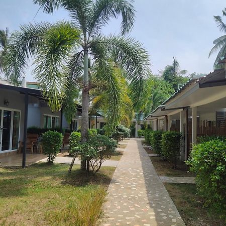Smile Resort Ko Muk Exterior foto