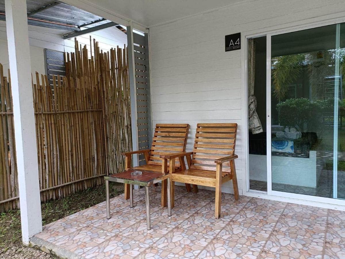 Smile Resort Ko Muk Exterior foto